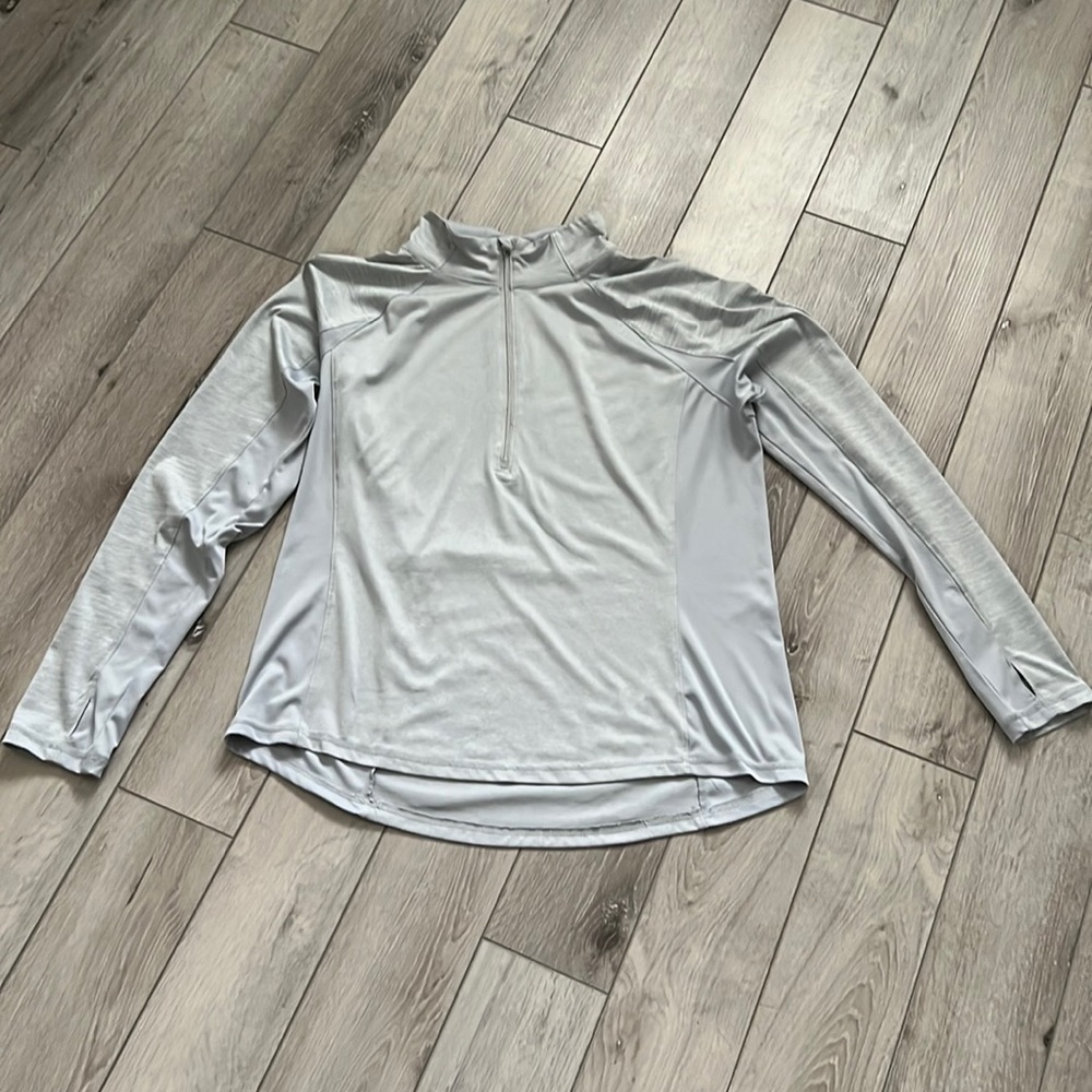 Danskin Now ¼ Zip